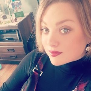 Meet your Posher, Jen